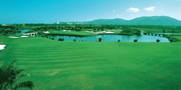Yalong Bay Golf Club Yalong Bay Golf Club